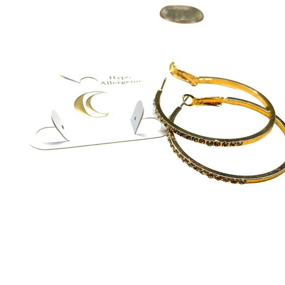 Charming Charlie MRSP $22 Gold Tone Rhinestone Hoop Earrings Hypoallergenic Pier - Picture 2 of 6